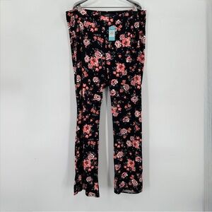 Torrid Black Floral Stretch Challis Flare Pants size 18 Side Zip NWT